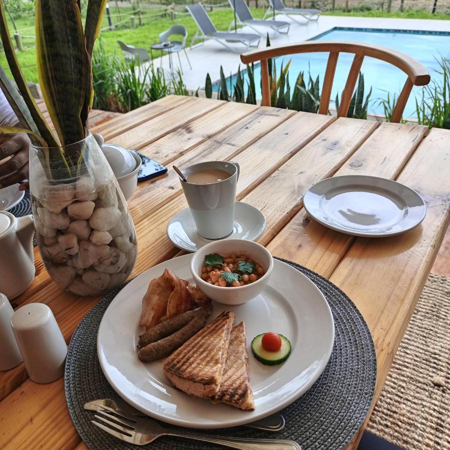 Xhabe Safari Lodge Chobe Muchenje ภายนอก รูปภาพ