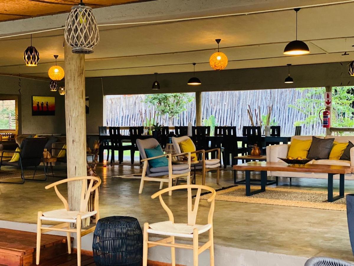 Xhabe Safari Lodge Chobe Muchenje ภายนอก รูปภาพ