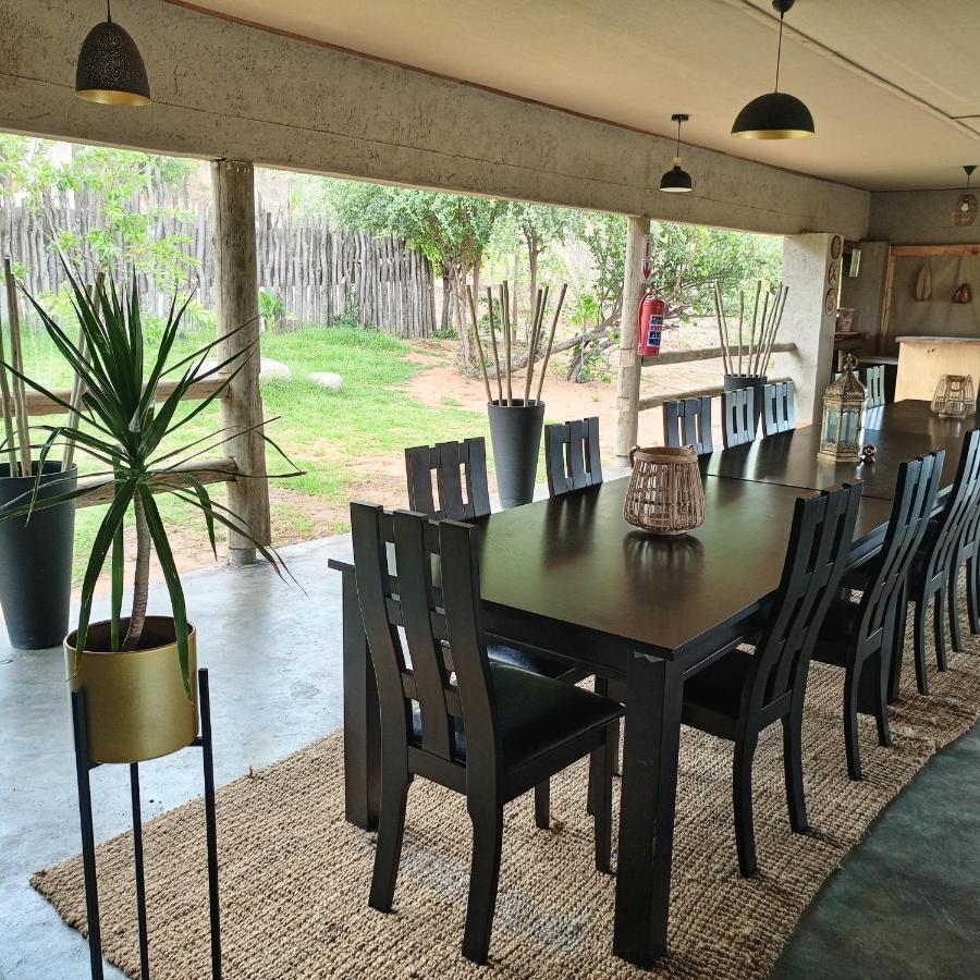 Xhabe Safari Lodge Chobe Muchenje ภายนอก รูปภาพ