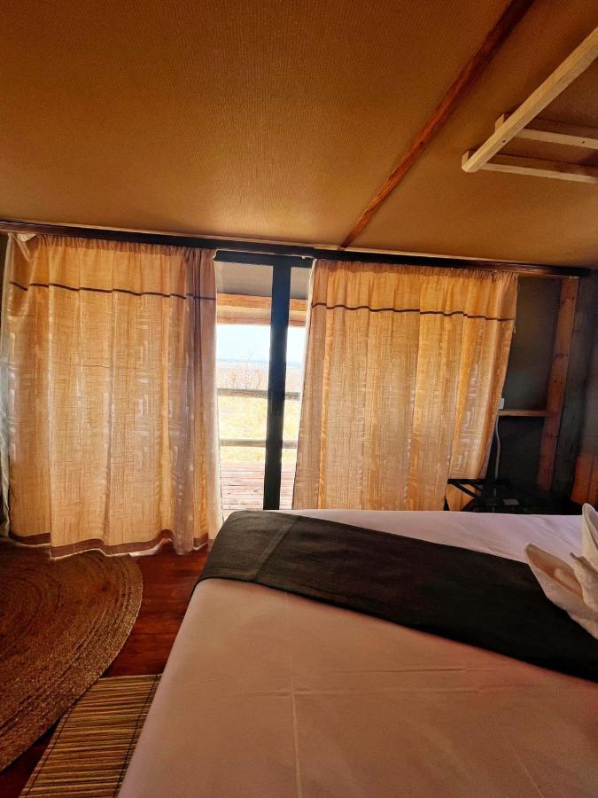 Xhabe Safari Lodge Chobe Muchenje ภายนอก รูปภาพ