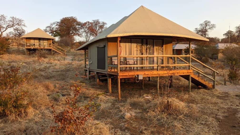 Xhabe Safari Lodge Chobe Muchenje ภายนอก รูปภาพ
